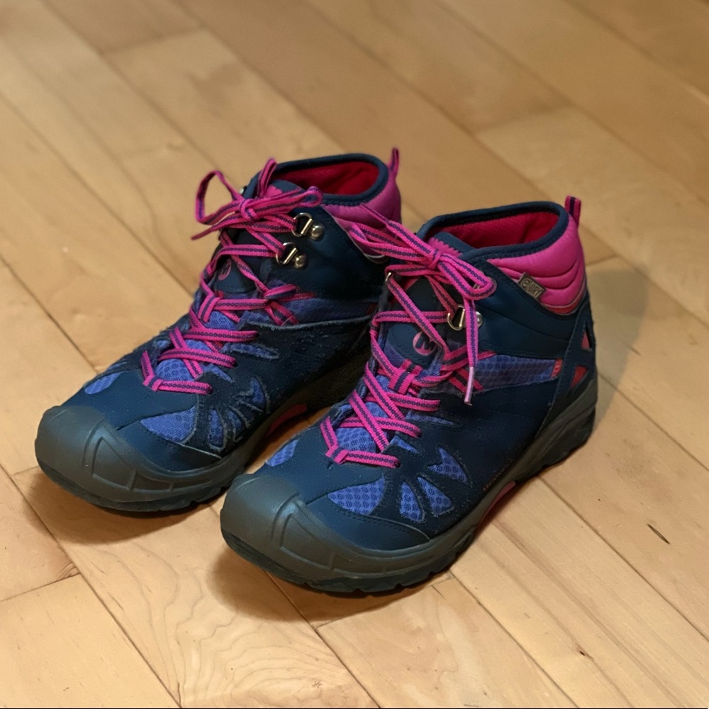 Merrell Capra Mid Hiking Boot Girls Size 5.5 Waterproof Trail Shoes